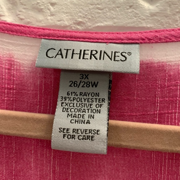 25% off listed price. Pink & white summer blouse. Airy & comfy - Picture 2 of 5